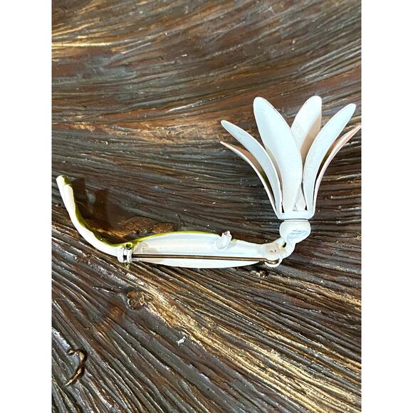 Vintage Pink and Green Enamel Flower Brooch with Stem - Picture 2 of 4